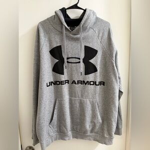 Under Armour Men's Black and Gray Sweater